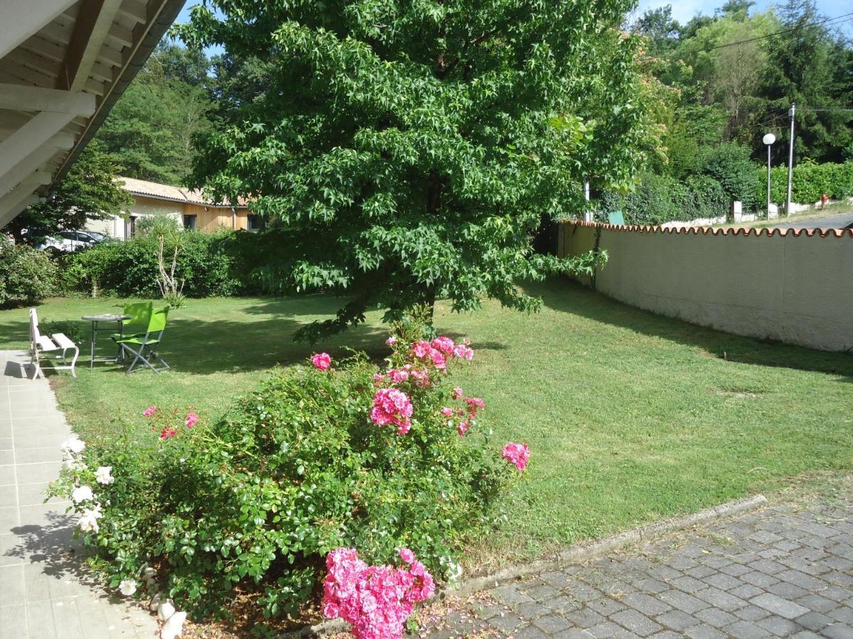 A La Cerisaie Carignan-de-Bordeaux Exterior foto